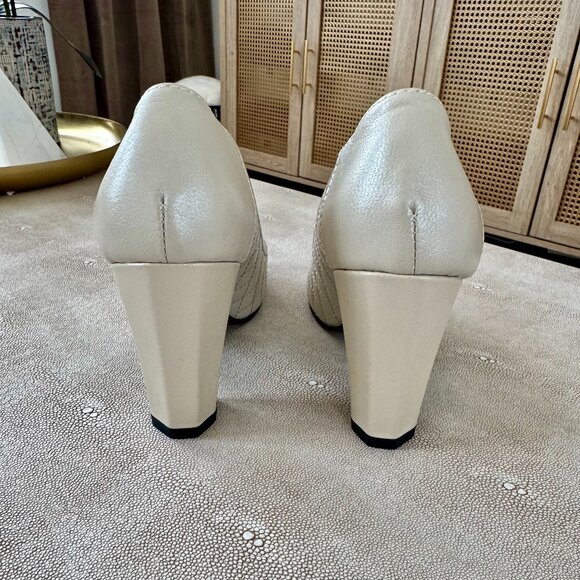 Classic Chanel Beige Lambskin Leather Mid Heels - Picture 5 of 10